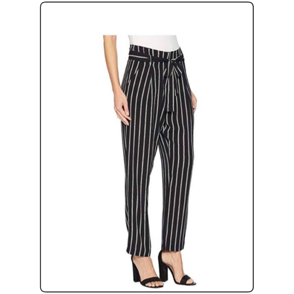 ROMEO & JULIET COUTURE Striped Pants with Tie Up Belt Detail. Size Small